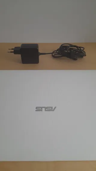 Portátil Asus F200CA de 11,6' pulgadas.