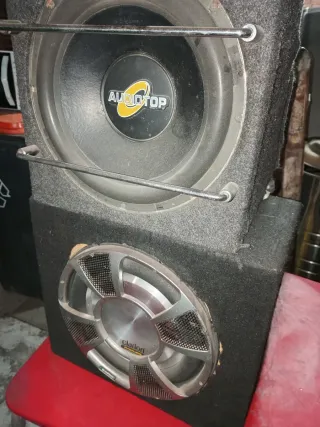 Subwoofer Audiotop y Clarion