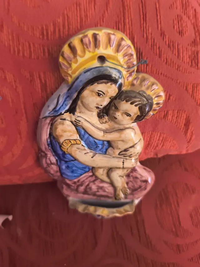 Benditera Virgen y Niño cerâmica