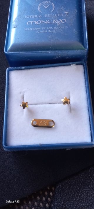 Pendientes Bebé Estrella Oro 18k