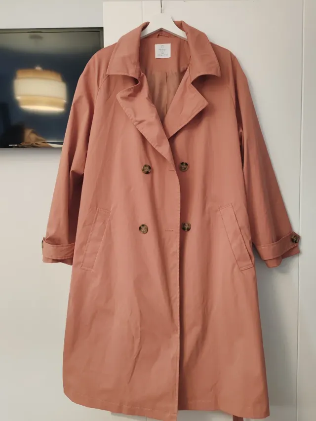 Gabardina rosa empolvado