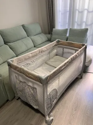 Cuna de viaje, parque cuna