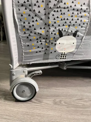 Cuna de viaje, parque cuna