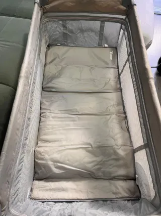 Cuna de viaje, parque cuna