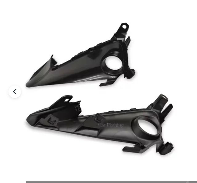 Embellecedor Paragolpes Toyota