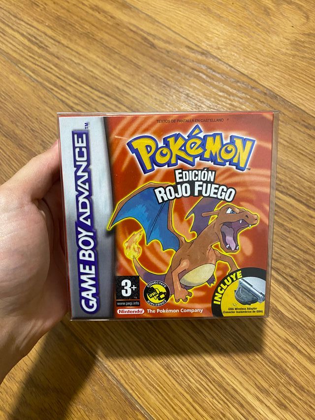 Caja Pokémon Rojo Fuego Nintendo