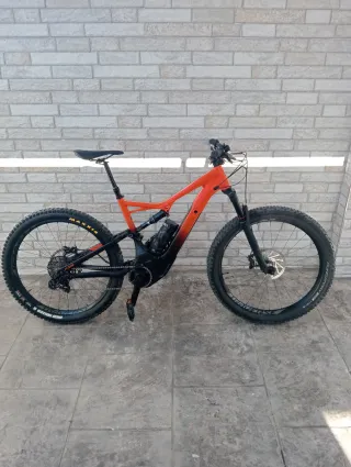 E-bike Specialized Turbo Levo 4500 km