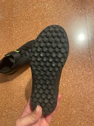 Botas fútbol niño multitacos T.29