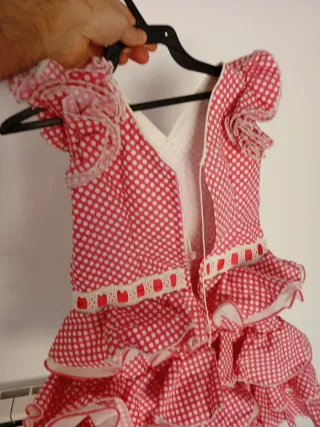 Vestido de flamenca niña,de 4 a 6 qños, rosa lunar