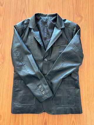 Chaqueta americana piel sintética Talla M