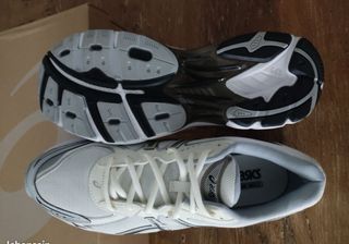 Deportivas ASICS Nuevas Talla [Talla]