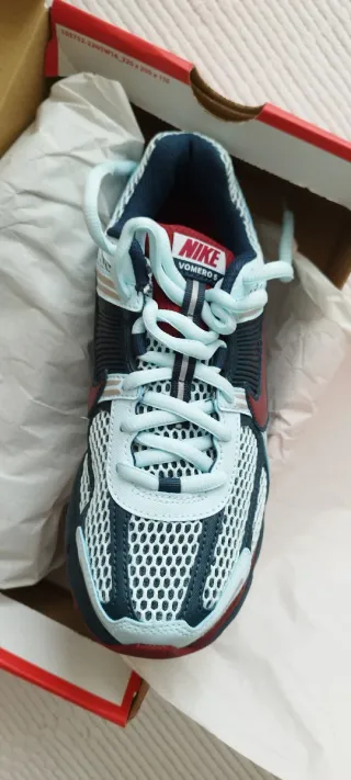 Zapatillas Nike Vomero 5 WMNS