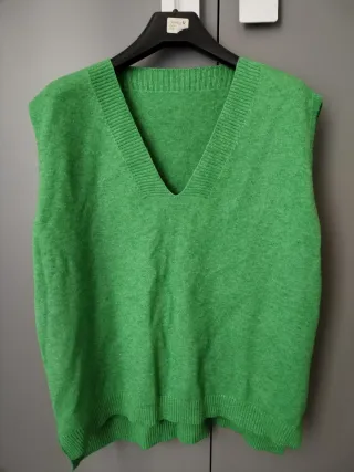 Chaleco punto verde talla 42-44