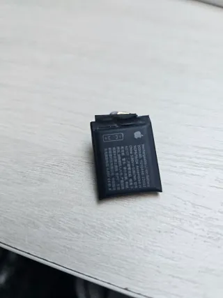 Batteria Apple Watch SE 2 40mm A2721 Originale