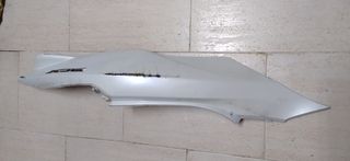 Tapa Bajo Asiento Izquierda Honda PCX