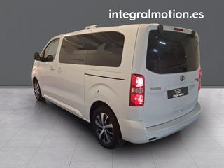 Toyota Proace Compact Combi 8 Plazas
