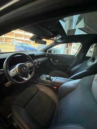 Mercedes-Benz Clase A220d AMG 2023 (FULL EXTRAS)