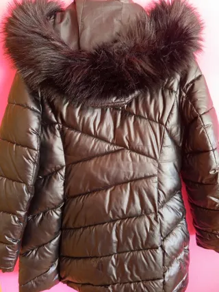 Plumífero tres cuartos negro