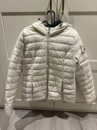 Chaqueta JOTT reversible negra y blanca