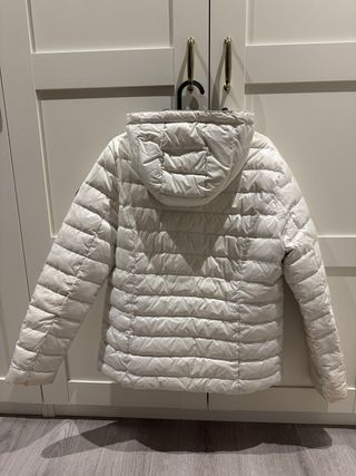 Chaqueta JOTT reversible negra y blanca