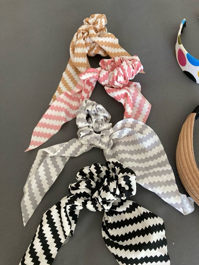 Lote diademas y coleteros niña