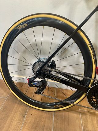 Bicicleta Aurum Magma Negra