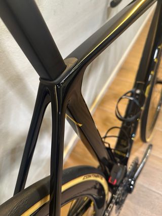 Bicicleta Aurum Magma Negra