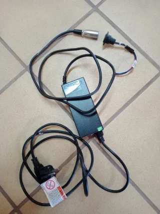 Cargador Batería Bicicleta Eléctrica 24V