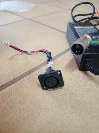 Cargador Batería Bicicleta Eléctrica 24V