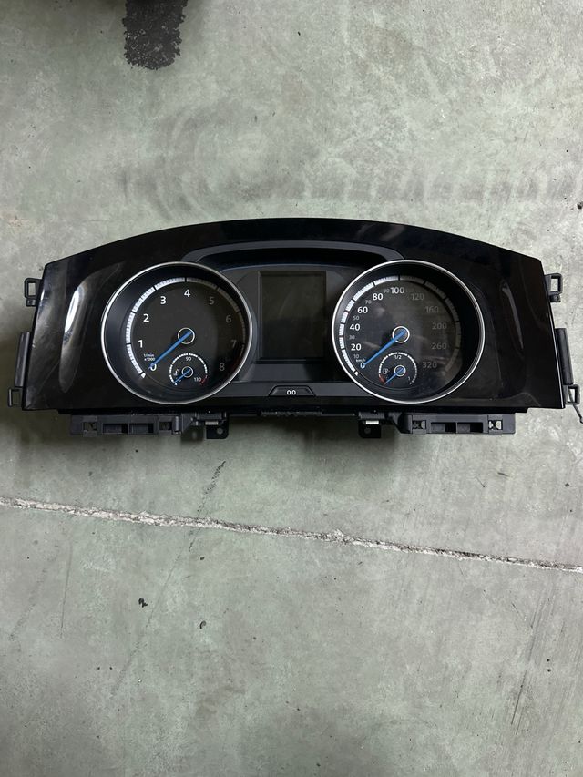 Velocímetro Volkswagen Golf VII GOLF R