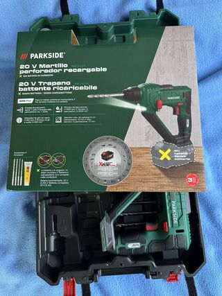 Taladro Percutor Parkside con Maletín y brocas
