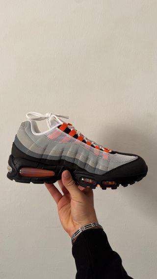 Nike Air Max 95 Gris Naranja