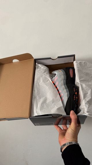 Nike Air Max 95 Gris Naranja