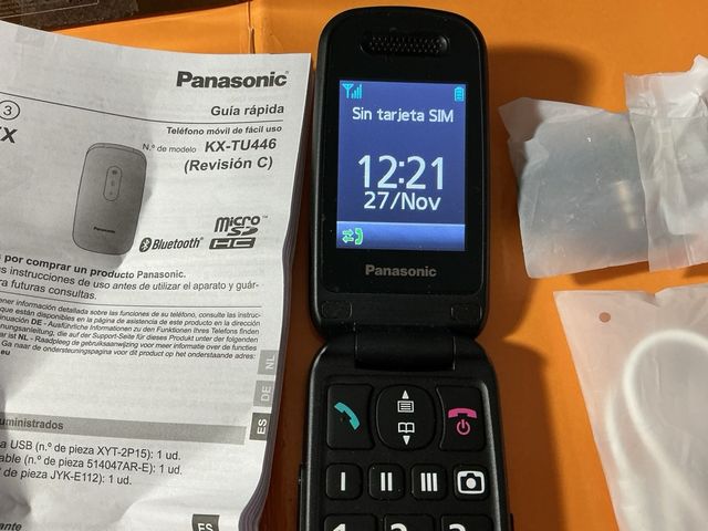 Telefone Móvel Panasonic KX-TU446 Preto