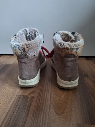 Botines piel nobuk, pelo calentitos