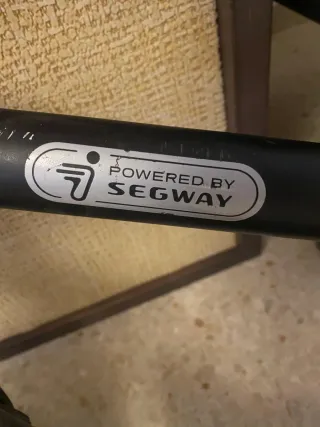 Patinete eléctrico Segway 25 km/h