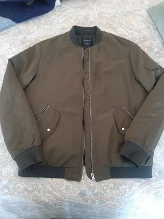 Cazadora Bomber Verde Oliva