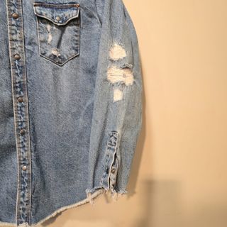 Camisa vaquera Zara tipo desgastada