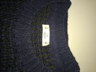 Jersey hombre azul y negro