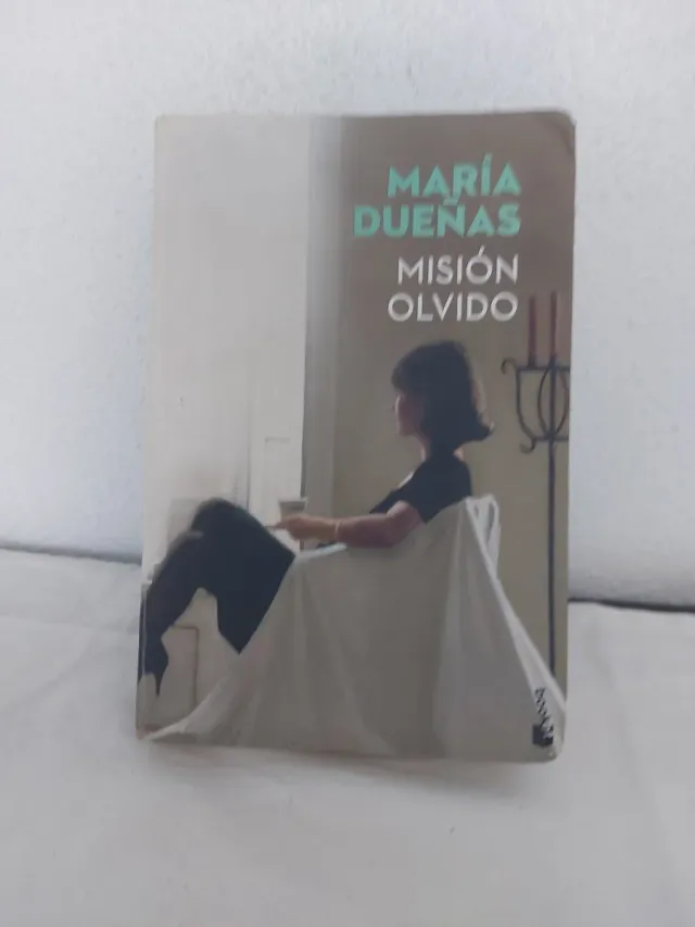 Misión Olvido (Spanish Edition)