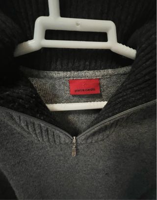 Jersey de lana con cremallera