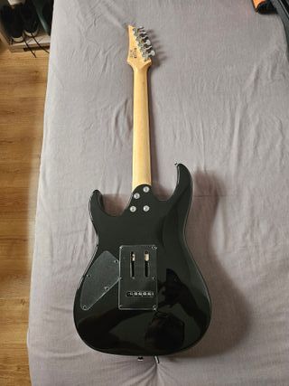 Guitarra Eléctrica Ibañez Roja