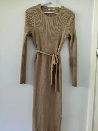 Vestido canalé Mango Talla M