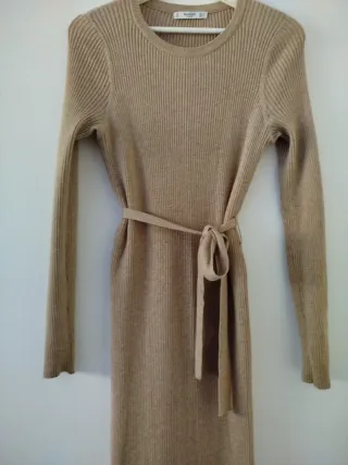 Vestido canalé Mango Talla M