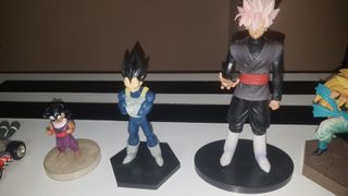 Figuras Dragon Ball Z y Mario Kart