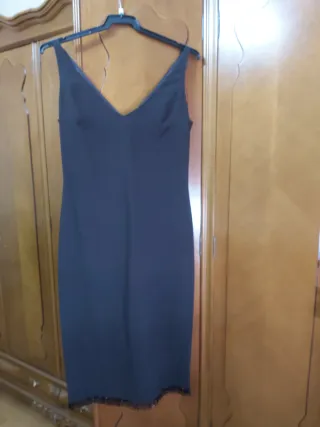 Traje de chaqueta y vestido marrón chocolate.