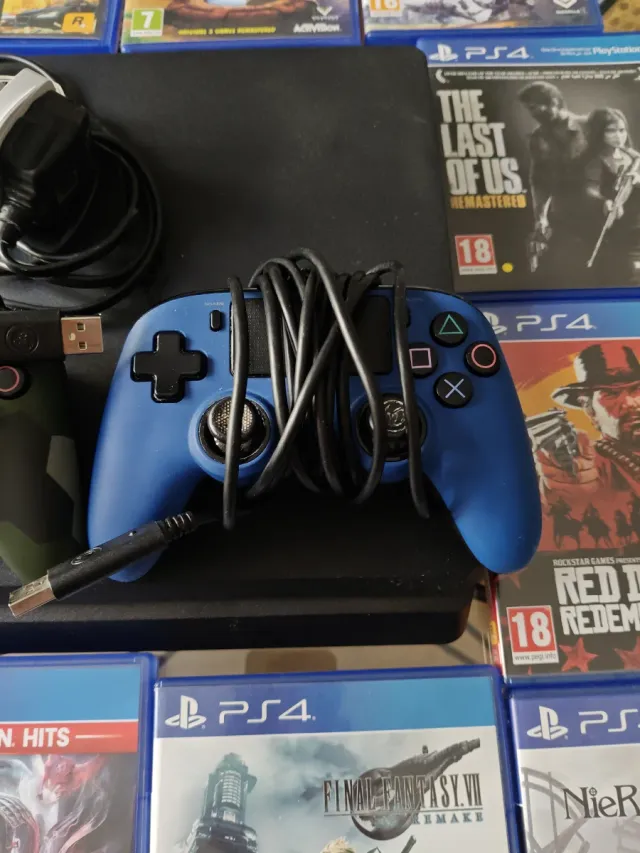PS4 + Mandos Nacon + Juegos