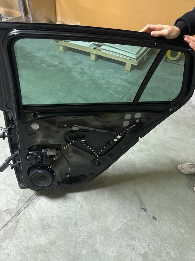 Puerta Trasera Derecha Golf 7 Completa