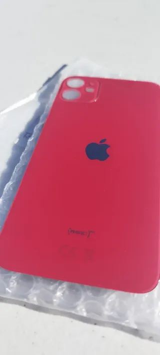 Copertura posteriore iPhone 11 rossa