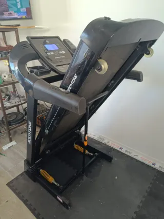 Cinta de correr Bodytone DT17